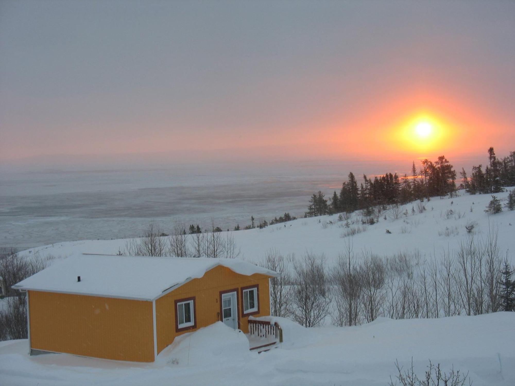 Les Chalets Au Bord De La Mer Les Escoumins Exteriér fotografie